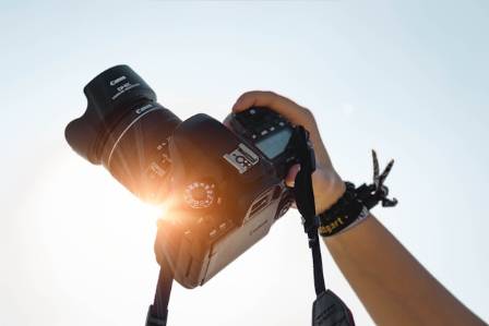Exploring Smart Digital Cameras
