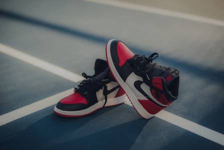 A Concise Manual for Coordinating Sneakers with Every Ensemble